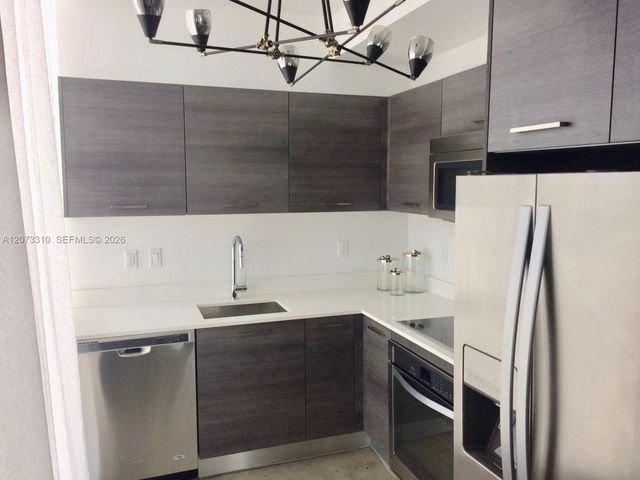 151 SE 1 Street PH 10, Miami, FL 33131