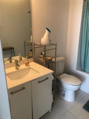 151 SE 1 Street PH 10, Miami, FL 33131