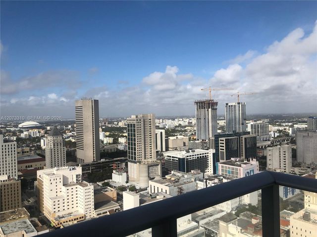151 SE 1 Street PH 10, Miami, FL 33131