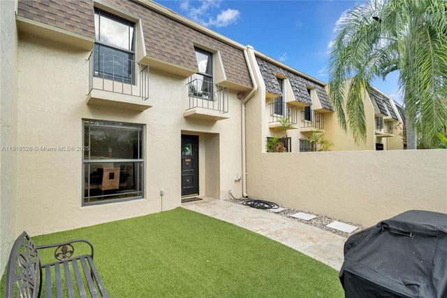 9823 SW 93rd Ter, Miami, FL 33176