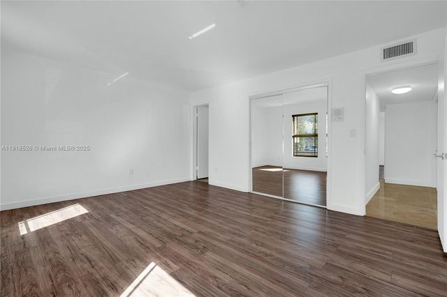 9823 SW 93rd Ter, Miami, FL 33176