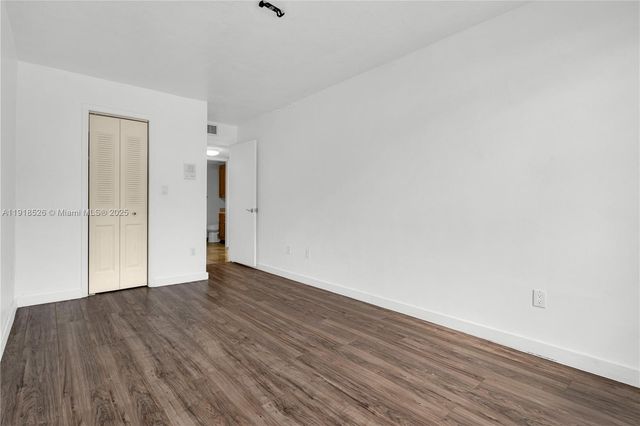 9823 SW 93rd Ter, Miami, FL 33176