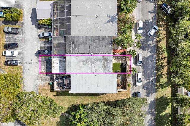 9823 SW 93rd Ter, Miami, FL 33176