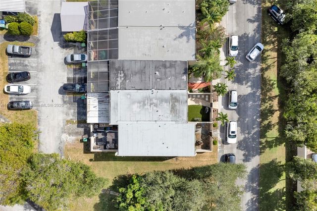 9823 SW 93rd Ter, Miami, FL 33176