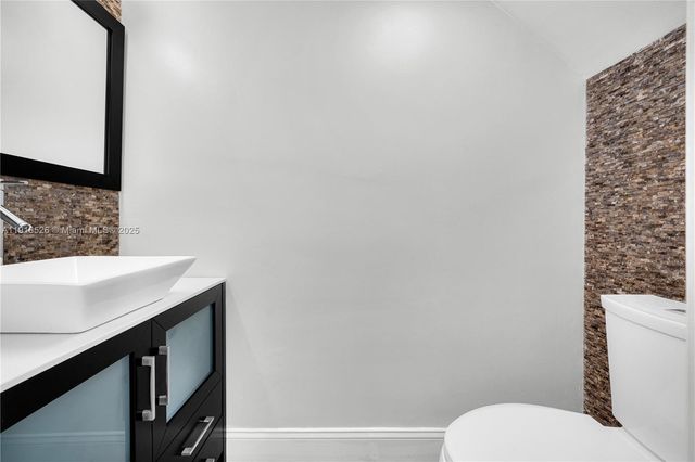 9823 SW 93rd Ter, Miami, FL 33176