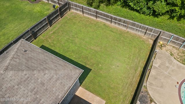 6450 Arbor Lake Drive, Horn Lake, MS 38637
