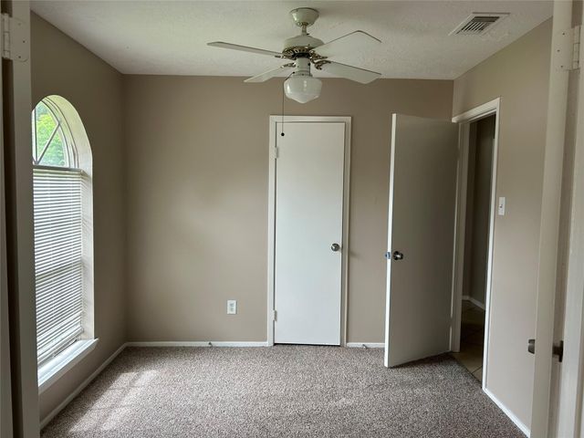 4215 Spinks Creek Lane, Spring, TX 77388