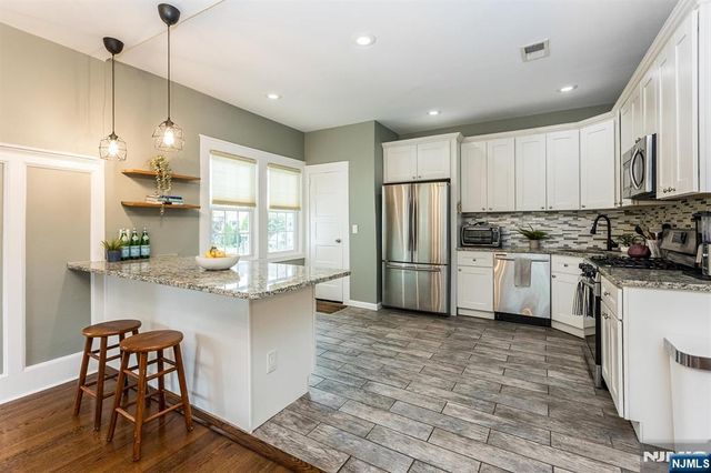 25 Davey Street, Bloomfield, NJ 07003