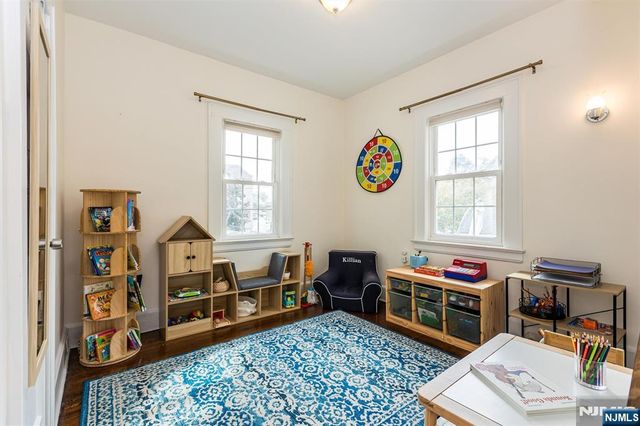 25 Davey Street, Bloomfield, NJ 07003