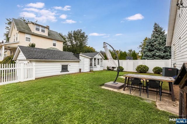 25 Davey Street, Bloomfield, NJ 07003