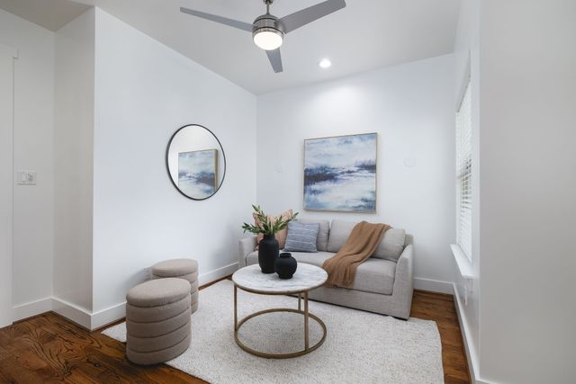 2415 Knight Street A, Dallas, TX 75219