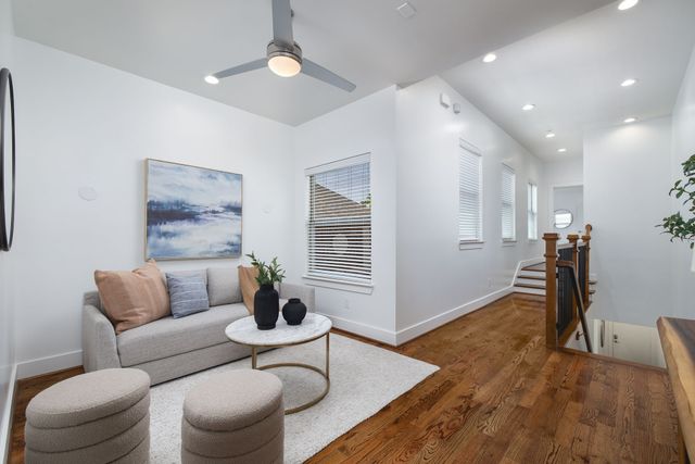 2415 Knight Street A, Dallas, TX 75219