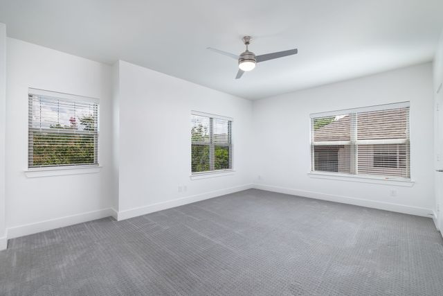 2415 Knight Street A, Dallas, TX 75219