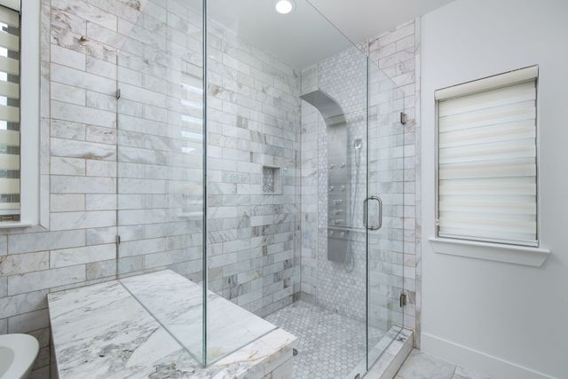 2415 Knight Street A, Dallas, TX 75219