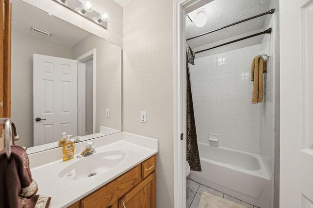 1309 Rachel Court, Pearland, TX 77581