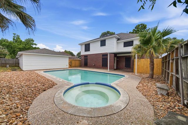 1309 Rachel Court, Pearland, TX 77581