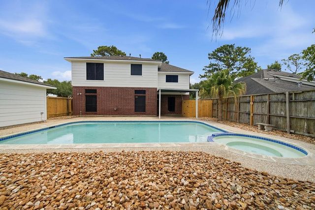 1309 Rachel Court, Pearland, TX 77581