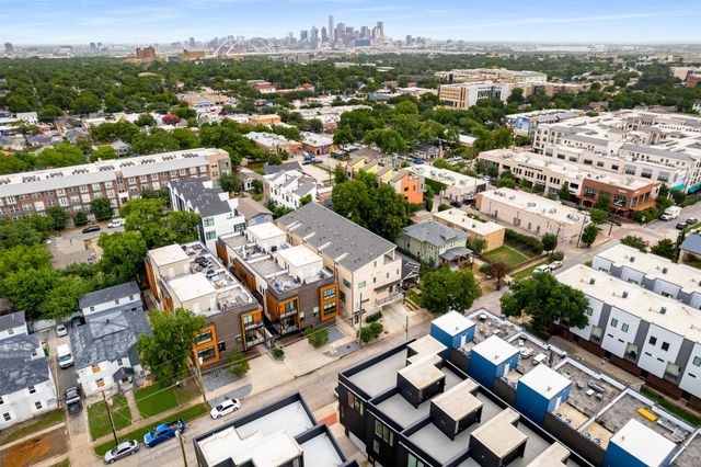 419 W 9th Street D, Dallas, TX 75208