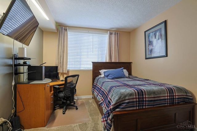 4221 Endeavor Drive, Colerain Twp, OH 45252