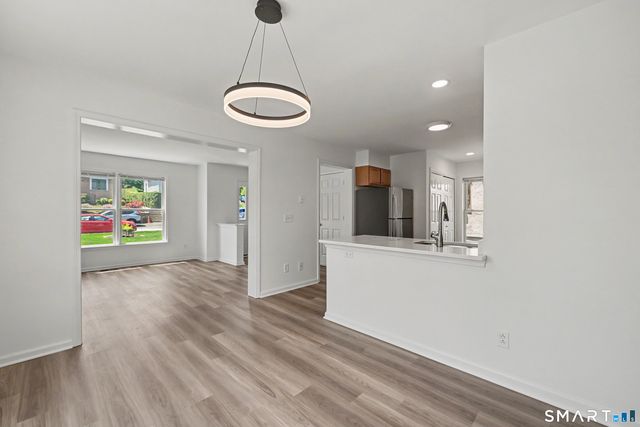 21 Whitmore Lane 1, Stamford, CT 06902