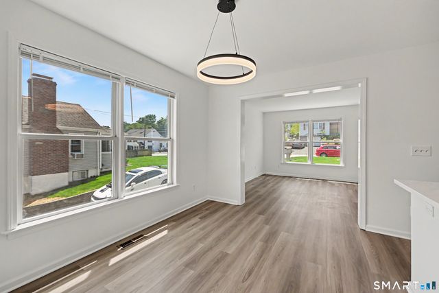 21 Whitmore Lane 1, Stamford, CT 06902