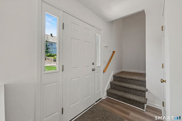 21 Whitmore Lane 1, Stamford, CT 06902