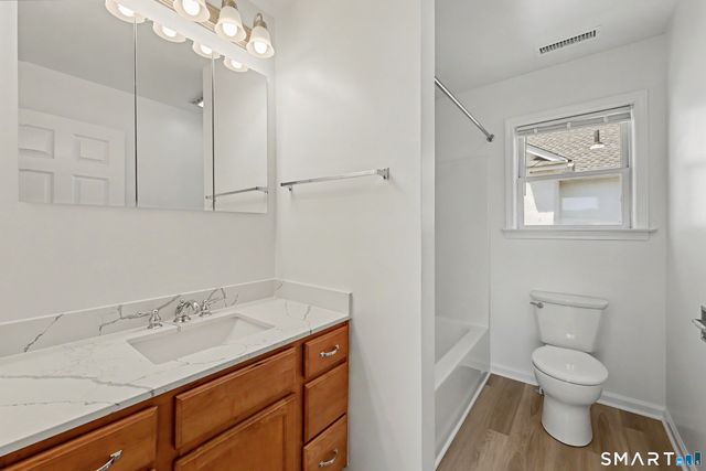 21 Whitmore Lane 1, Stamford, CT 06902