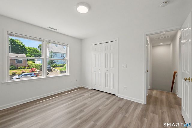 21 Whitmore Lane 1, Stamford, CT 06902