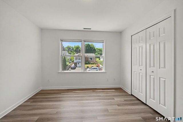 21 Whitmore Lane 1, Stamford, CT 06902