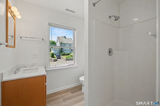 21 Whitmore Lane 1, Stamford, CT 06902