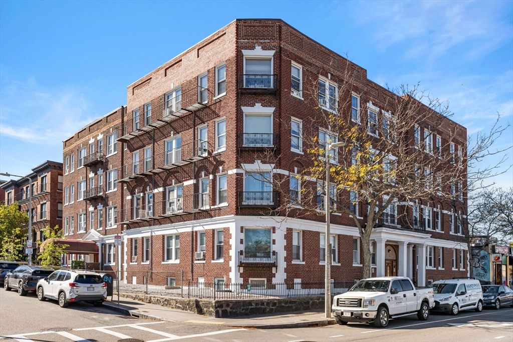 178 Brighton Ave 12, Boston, MA 02134