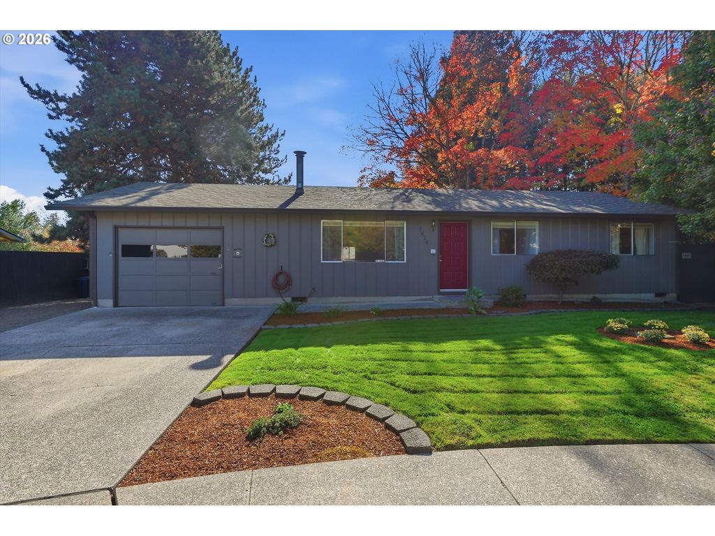 1424 Ne 2ND Ct, Mc Minnville, OR 97128
