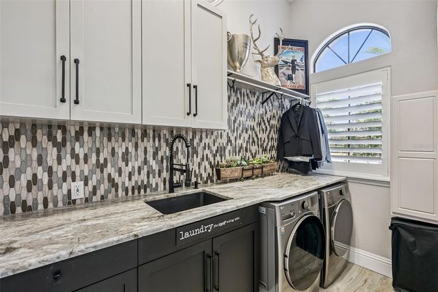 8830 GREY HAWK POINT, Orlando, FL 32836