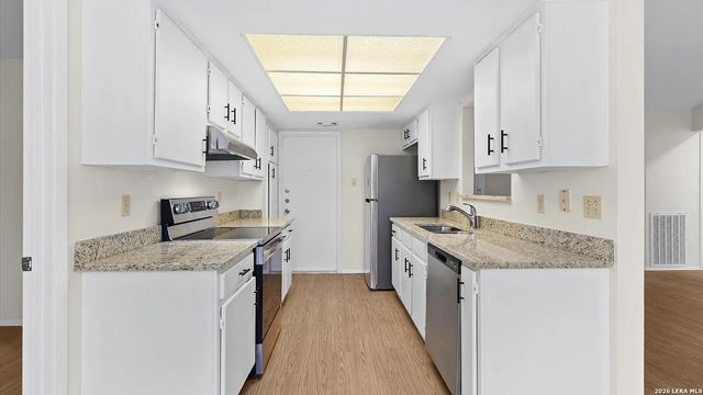 7319 Silent, San Antonio, TX 78250