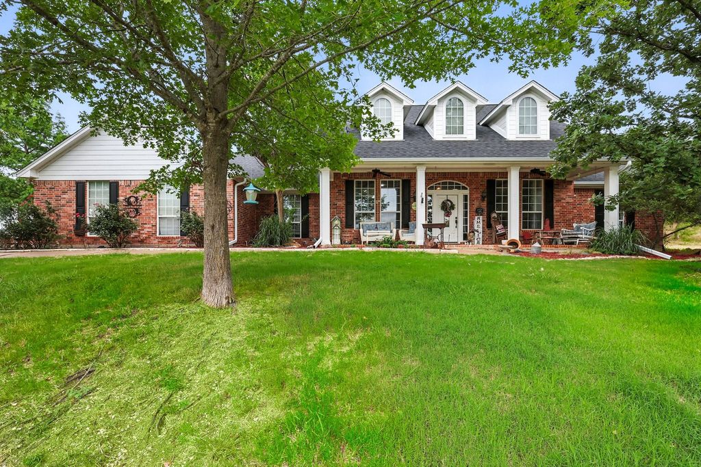 369 Greathouse Road, Waxahachie, TX 75167