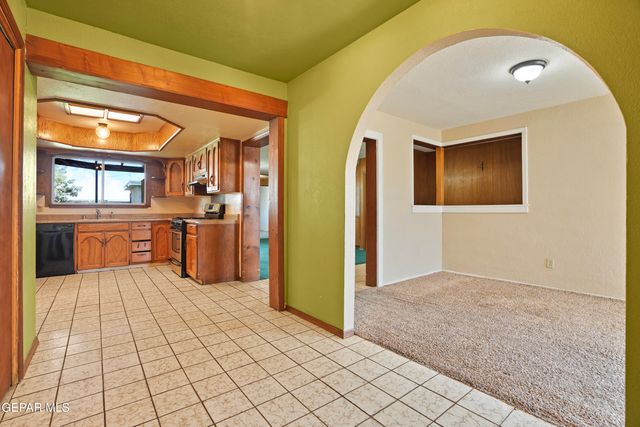 6329 CHERBOURG Avenue, El Paso, TX 79925