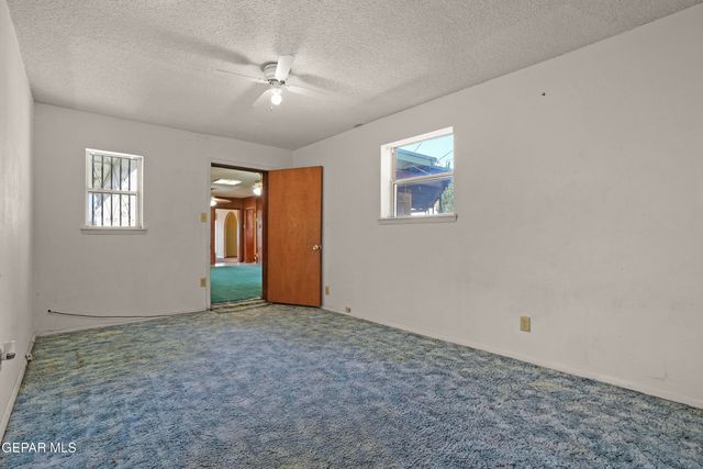 6329 CHERBOURG Avenue, El Paso, TX 79925