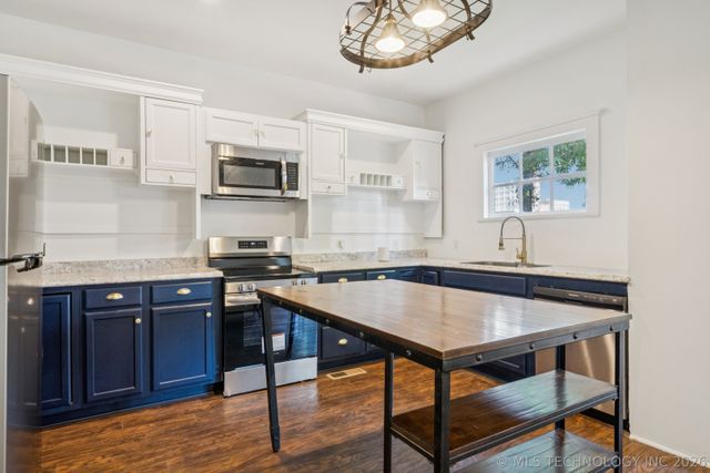 322 S Porter Avenue, Okmulgee, OK 74447