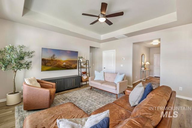 1229 Crestview Drive, Twin Falls, ID 83301