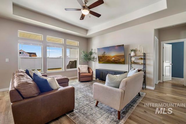 1229 Crestview Drive, Twin Falls, ID 83301