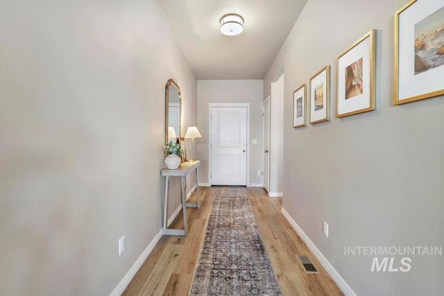 1229 Crestview Drive, Twin Falls, ID 83301