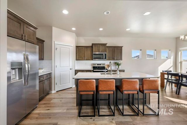 1229 Crestview Drive, Twin Falls, ID 83301