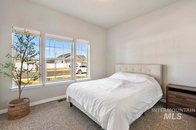 1229 Crestview Drive, Twin Falls, ID 83301