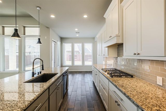 1830 Iron Lake Lane, Richmond, TX 77469