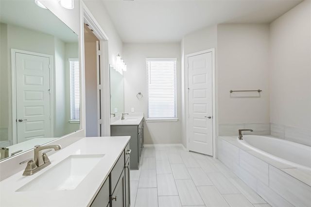 1830 Iron Lake Lane, Richmond, TX 77469