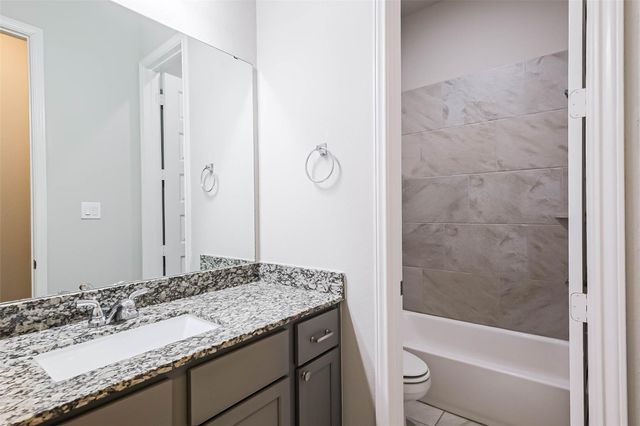 1830 Iron Lake Lane, Richmond, TX 77469