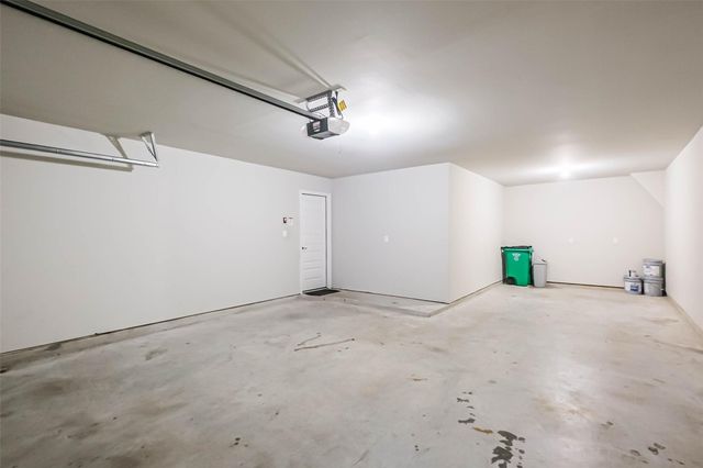 1830 Iron Lake Lane, Richmond, TX 77469