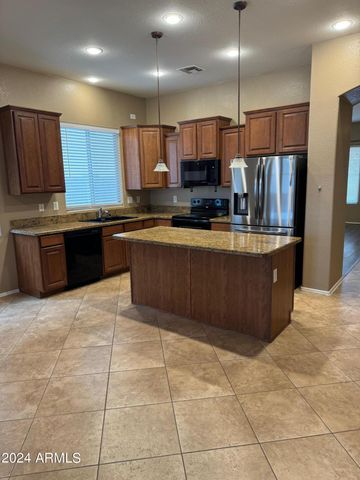 7206 N 88TH Lane, Glendale, AZ 85305