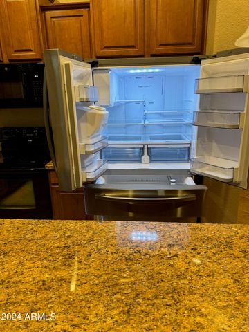 7206 N 88TH Lane, Glendale, AZ 85305