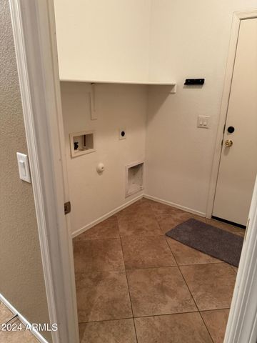 7206 N 88TH Lane, Glendale, AZ 85305